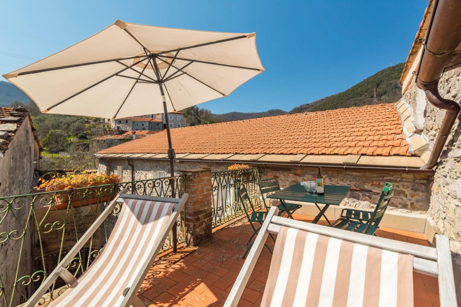 Corte Paganini Casa Vacanze Riccò del Golfo di Spezia Eksteriør billede